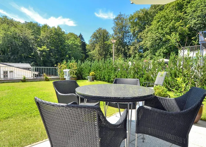 Residenz Falkenberg - Apt. 04 Зеллин