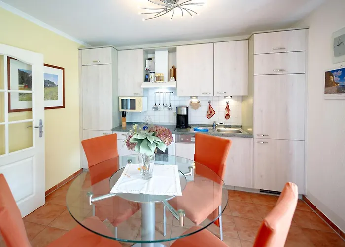 Residenz Falkenberg - Apt. 04 * Зеллин